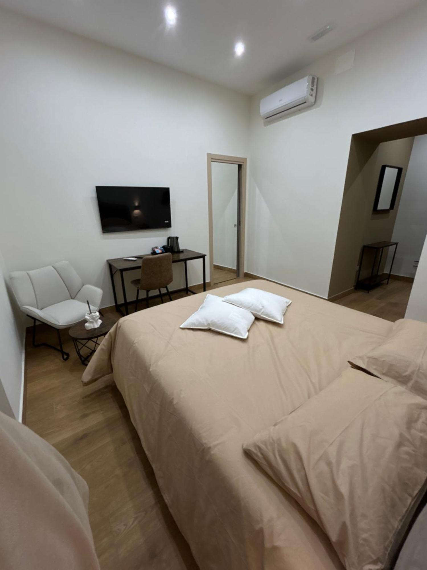 Somnia Luxury Rooms Nápoles Exterior foto